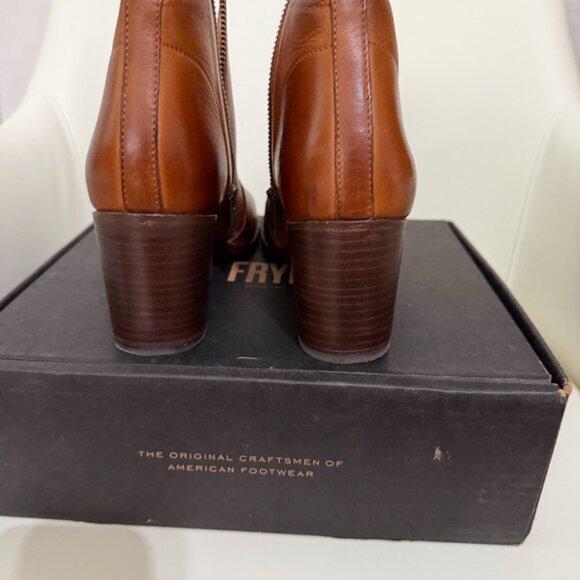 Frye Nora Zip Short Ankle Bootie, Nutmeg, 9.5 M - Picture 5 of 6